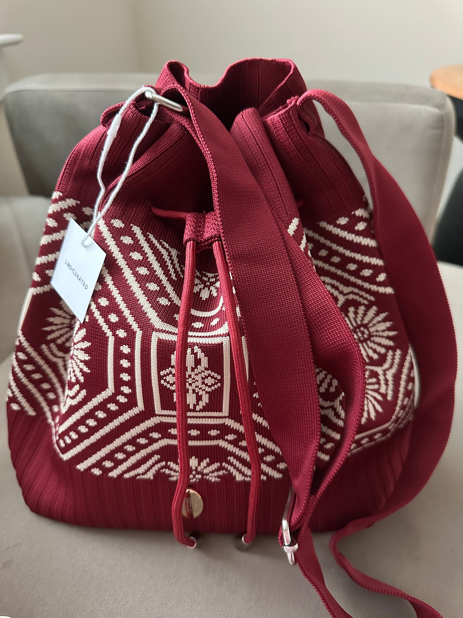 Bucket bag